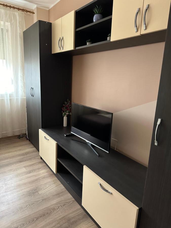 Cozy Apartament Galaţi Exterior foto